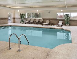Country Inn & Suites by Radisson, Buffalo South I-90, NY