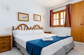 Sol y Mar Apartments