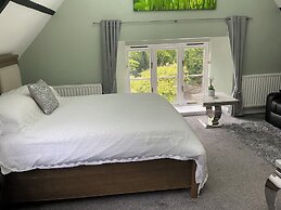 Cherrywood Lodge