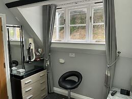 Cherrywood Lodge