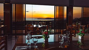 Marqis Sunrise Sunset Resort and Spa