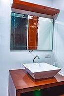 Marqis Sunrise Sunset Resort and Spa