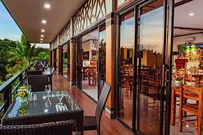 Marqis Sunrise Sunset Resort and Spa