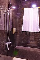 Marqis Sunrise Sunset Resort and Spa