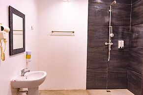 Marqis Sunrise Sunset Resort and Spa