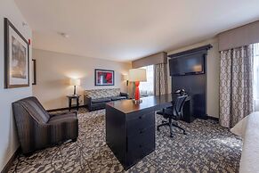 Hampton Inn & Suites DuPont