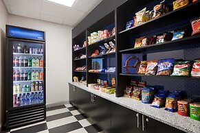 Hampton Inn & Suites DuPont