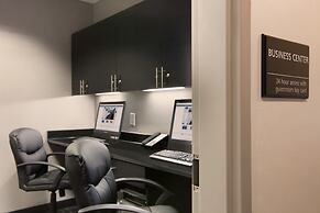 Hampton Inn & Suites DuPont