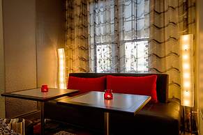 Hampton Inn & Suites DuPont