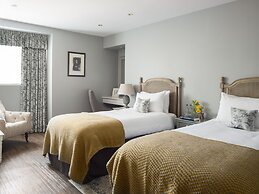 Meikleour Arms Hotel and Restaurant