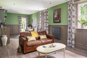 Meikleour Arms Hotel and Restaurant