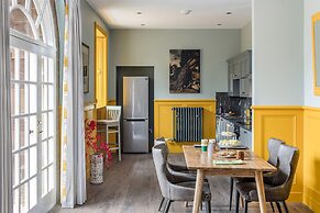 Meikleour Arms Hotel and Restaurant