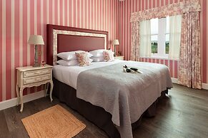 Meikleour Arms Hotel and Restaurant