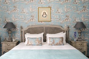 Meikleour Arms Hotel and Restaurant