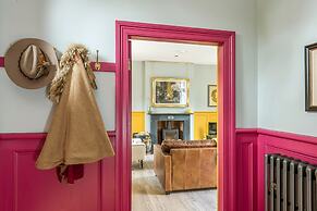 Meikleour Arms Hotel and Restaurant