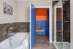 Meikleour Arms Hotel and Restaurant