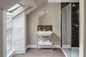 Meikleour Arms Hotel and Restaurant