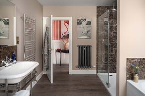 Meikleour Arms Hotel and Restaurant