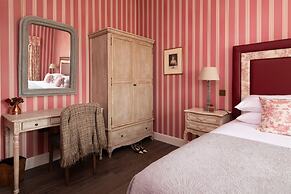 Meikleour Arms Hotel and Restaurant