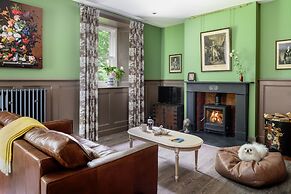 Meikleour Arms Hotel and Restaurant