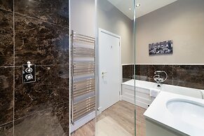 Meikleour Arms Hotel and Restaurant