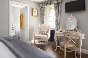 Meikleour Arms Hotel and Restaurant