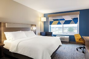 Holiday Inn Express Toledo North by IHG