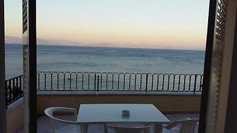 Litharia Apartments Corfu by Checkin