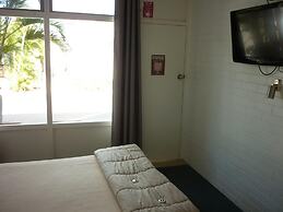 Hoey Moey Backpackers - Hostel