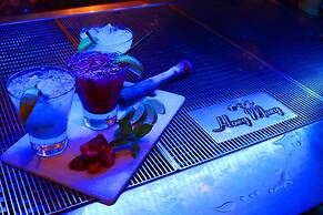 Hoey Moey Backpackers - Hostel