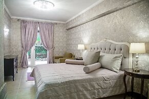 Achtis Boutique Hotel