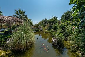 Achtis Boutique Hotel