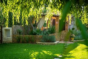 Achtis Boutique Hotel