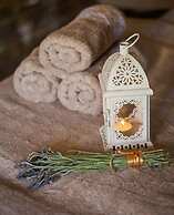 Achtis Boutique Hotel