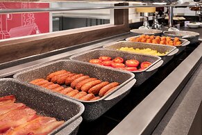 Ramada by Wyndham Cobham