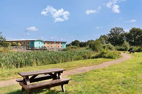 Ramada by Wyndham Cobham