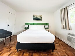 Winterset A North Beach Village Resort Hotel