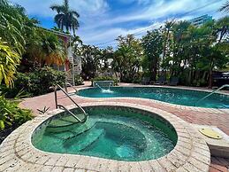 Winterset A North Beach Village Resort Hotel