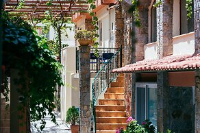 Ammoudara Beach Hotel & Apartments