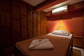 Golden House Bangkok