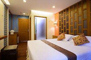 Golden House Bangkok