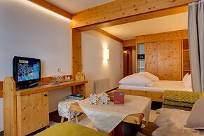 Am Dorfplatz Suites - Adults Only
