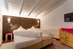 Am Dorfplatz Suites - Adults Only