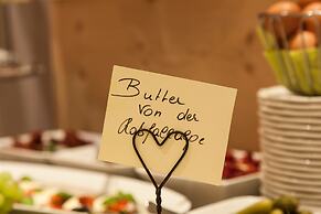 Am Dorfplatz Suites - Adults Only