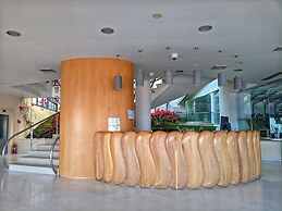 Aegean Blue Beach Hotel