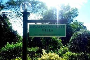 Brahminy Kite Holiday Home