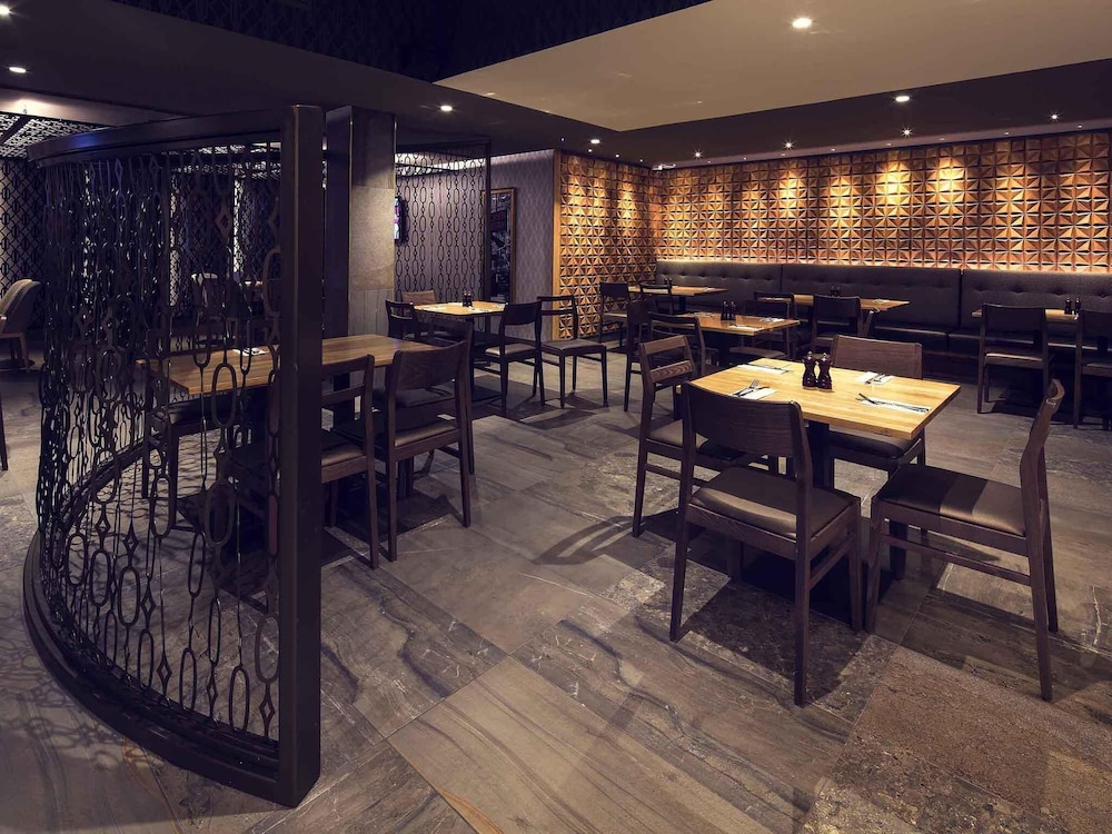 Mantra Gladstone