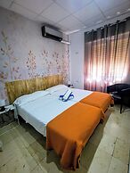 Feel Hostels City Center