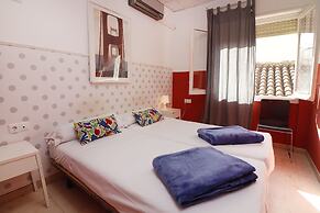 Feel Hostels City Center
