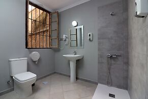 Feel Hostels City Center